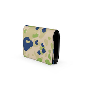 Cheetah in the Grass Clutch