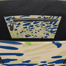 Load image into Gallery viewer, Cheetah in the Grass Tote
