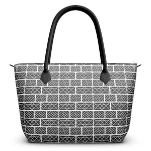 Zip Top Handbag in Little Mountain Chippendale Black and White